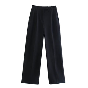 Schwarze Stoffhose mit weitem Bein, flach liegend fotografiert, ohne Person | Fashion Peak