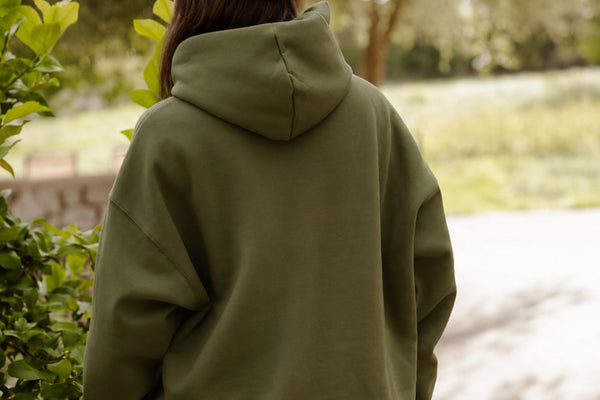 Hoodies & Sweatshirts